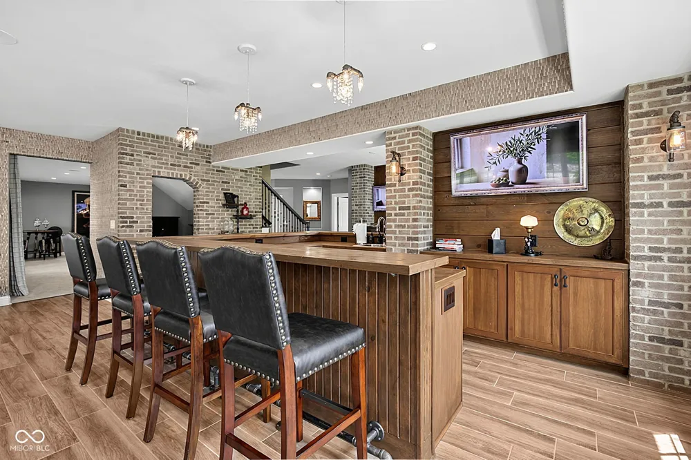 8264 W Fall Creek Drive Pendleton, IN 46064