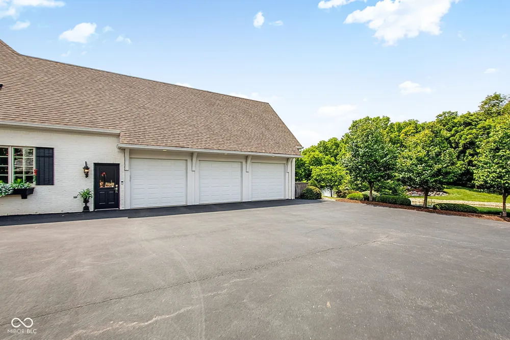 8264 W Fall Creek Drive Pendleton, IN 46064