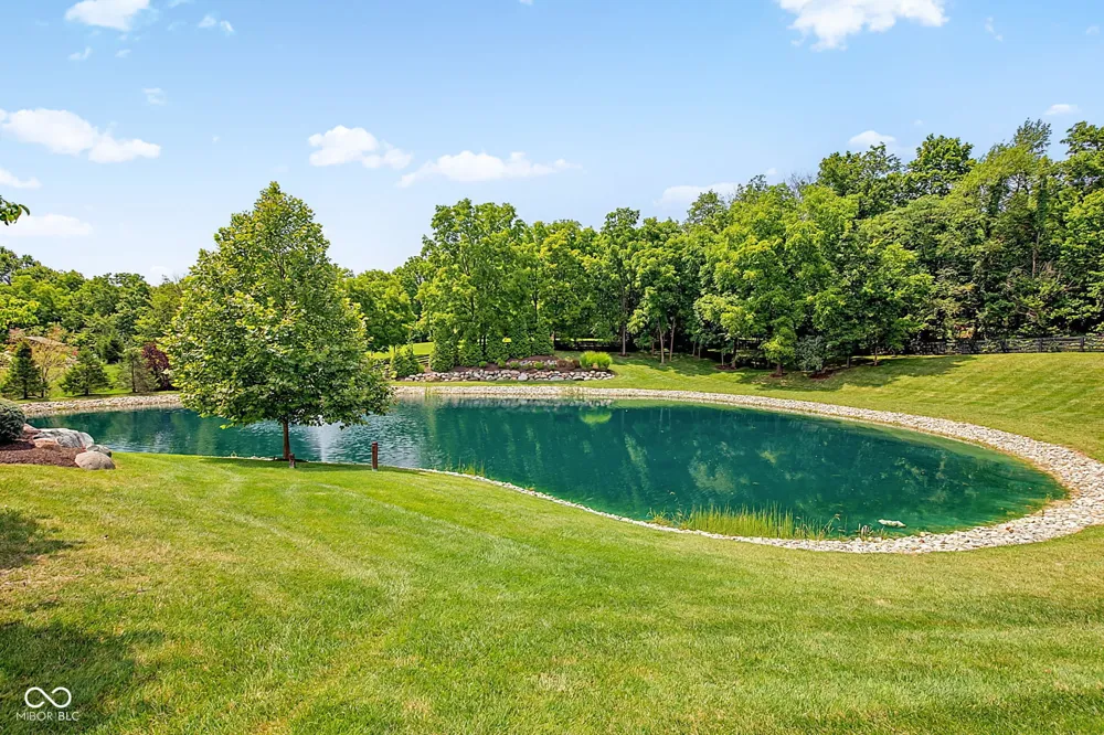 8264 W Fall Creek Drive Pendleton, IN 46064