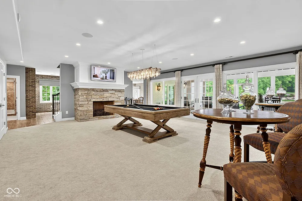 8264 W Fall Creek Drive Pendleton, IN 46064