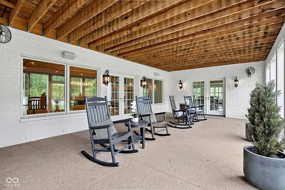 8264 W Fall Creek Drive Pendleton, IN 46064