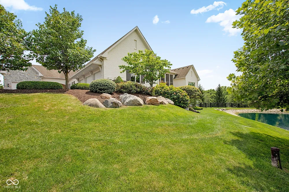 8264 W Fall Creek Drive Pendleton, IN 46064