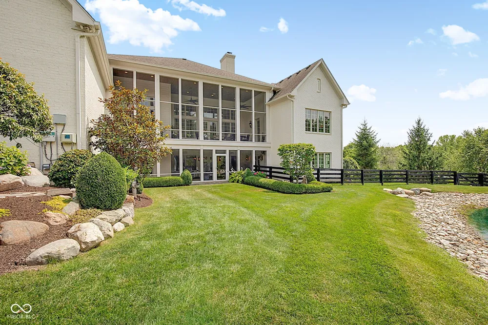 8264 W Fall Creek Drive Pendleton, IN 46064
