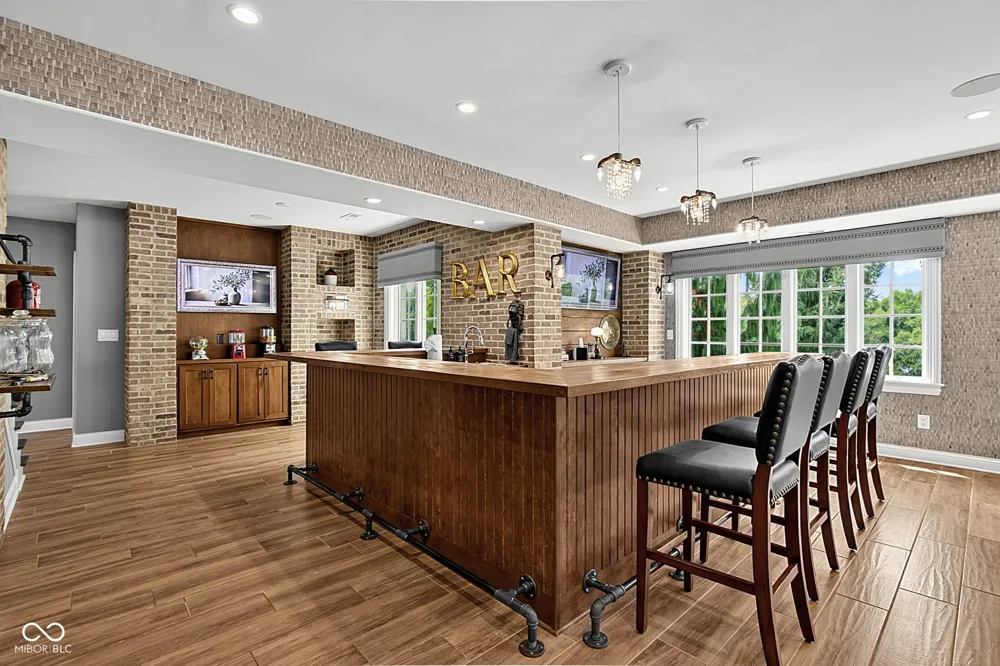 8264 W Fall Creek Drive Pendleton, IN 46064