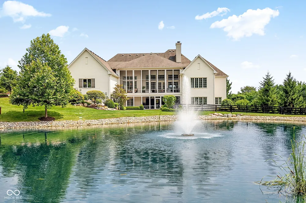 8264 W Fall Creek Drive Pendleton, IN 46064