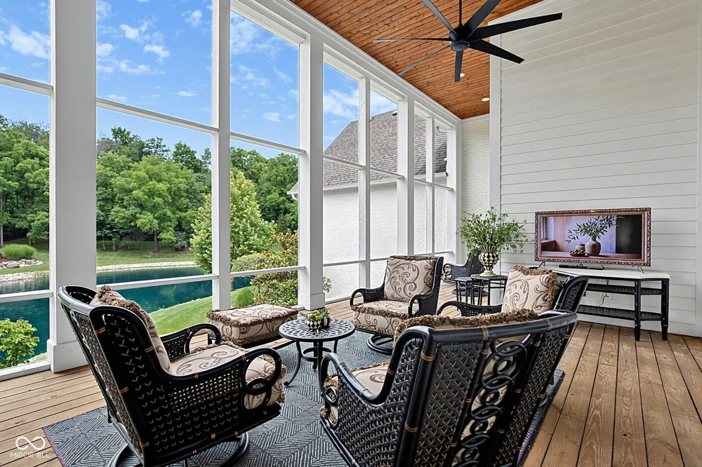8264 W Fall Creek Drive Pendleton, IN 46064