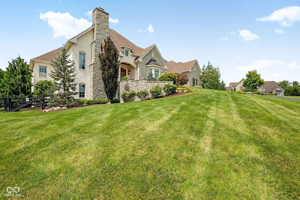 8264 W Fall Creek Drive Pendleton, IN 46064