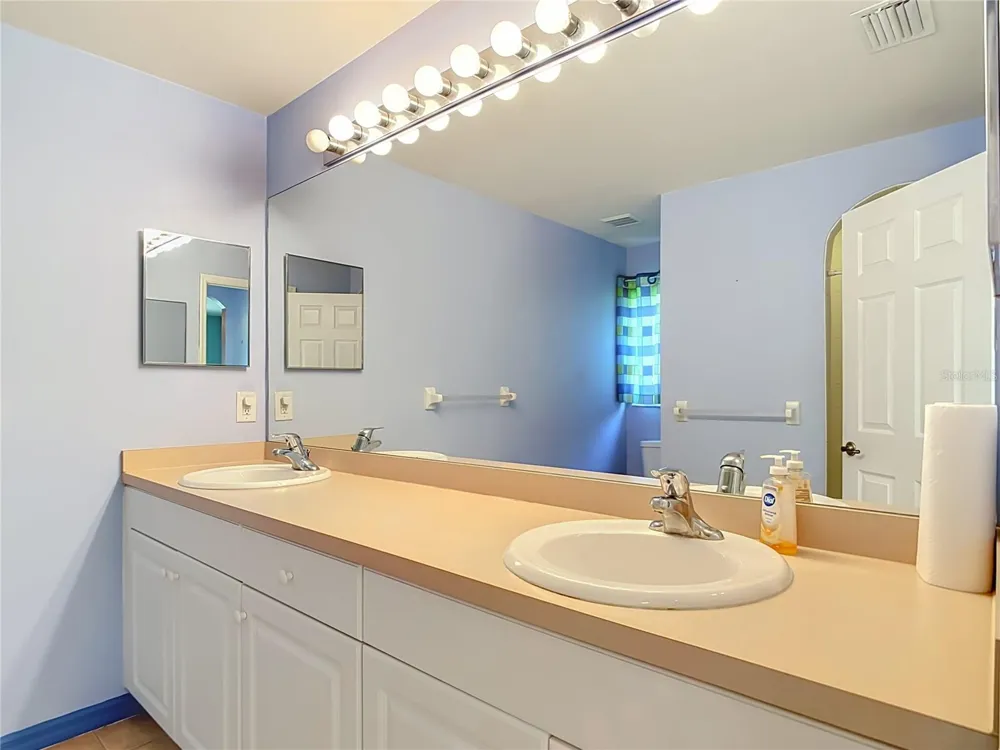 3344 PERICLES AVENUE North Port, FL 34286