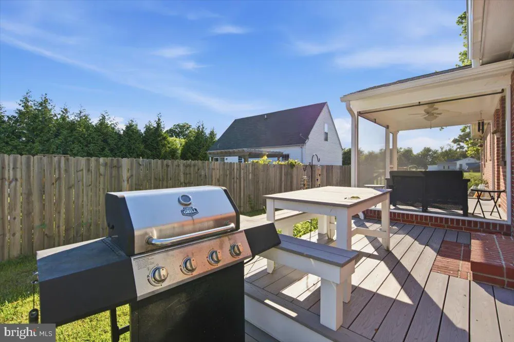 21647 CAMPER CIRCLE Tilghman, MD 21671