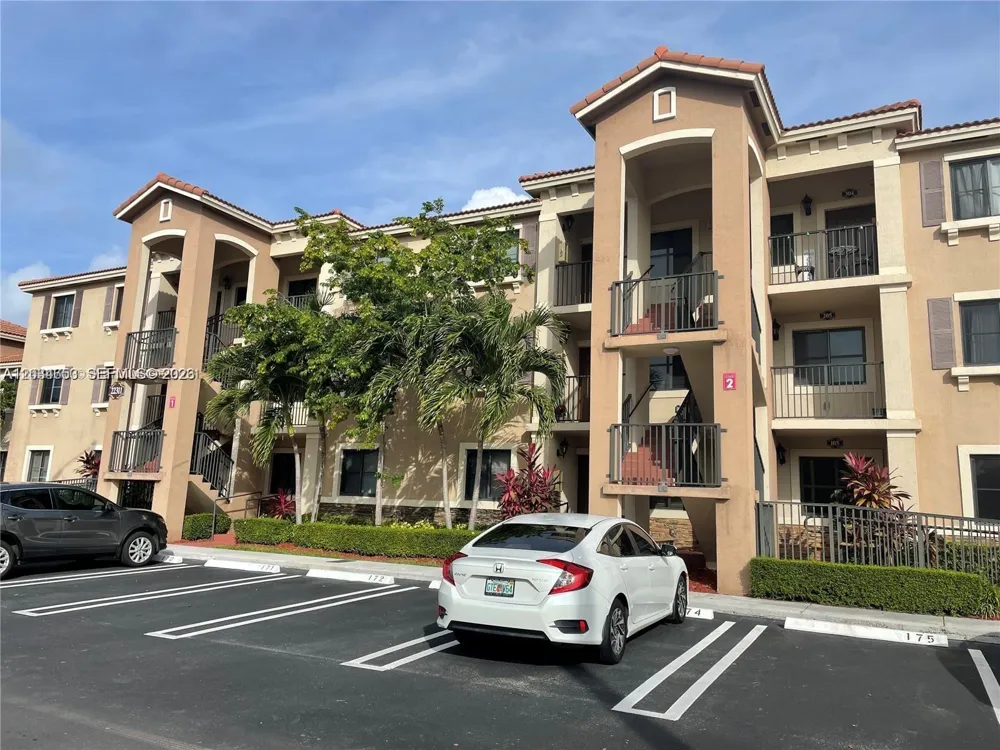 22311 SW 88th Pl #203-4 Cutler Bay, FL 33190