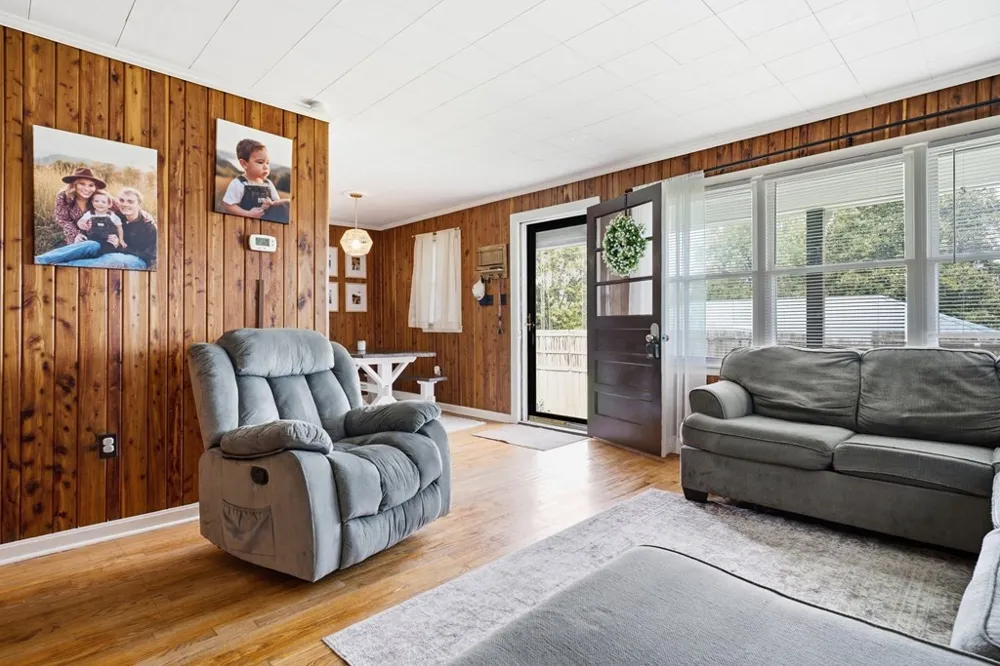 307 Miller St Livingston, TN 38570