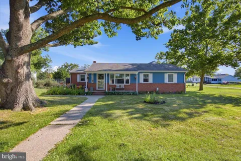 21647 CAMPER CIRCLE