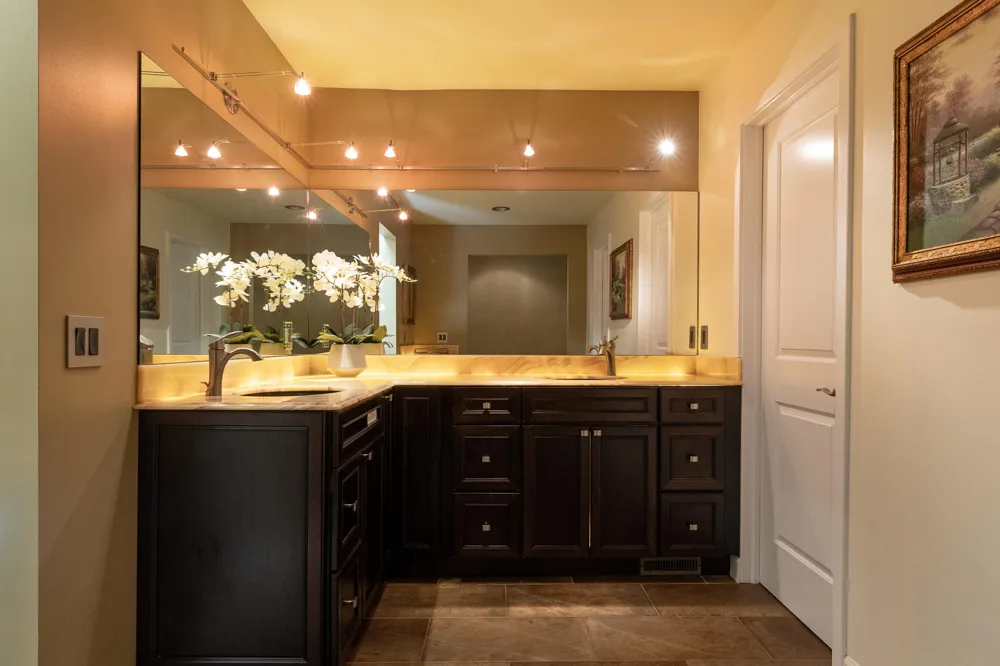 7129 Lakeridge Place Kalamazoo, MI 49009