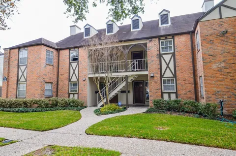 854 Wax Myrtle Lane #A