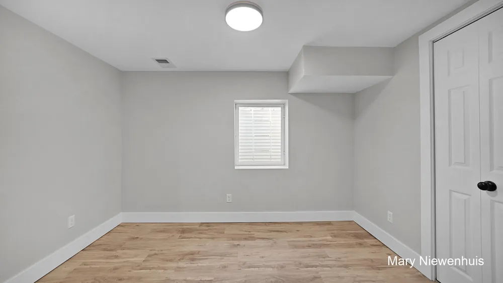 10219 W Sidney Road Greenville, MI 48838