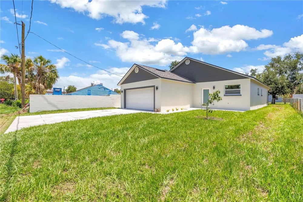 1827 16TH STREET S St Petersburg, FL 33705