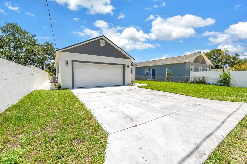 1827 16TH STREET S St Petersburg, FL 33705