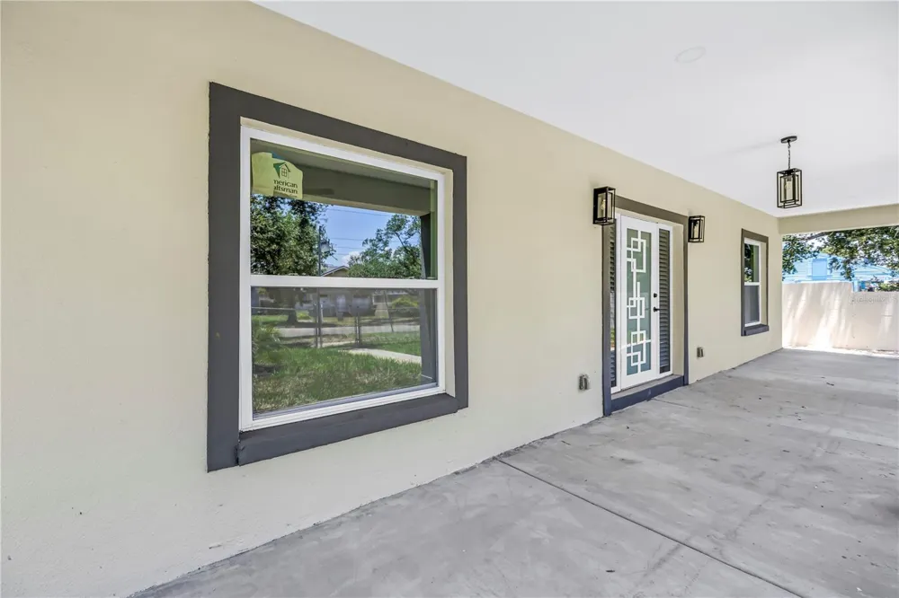 1827 16TH STREET S St Petersburg, FL 33705