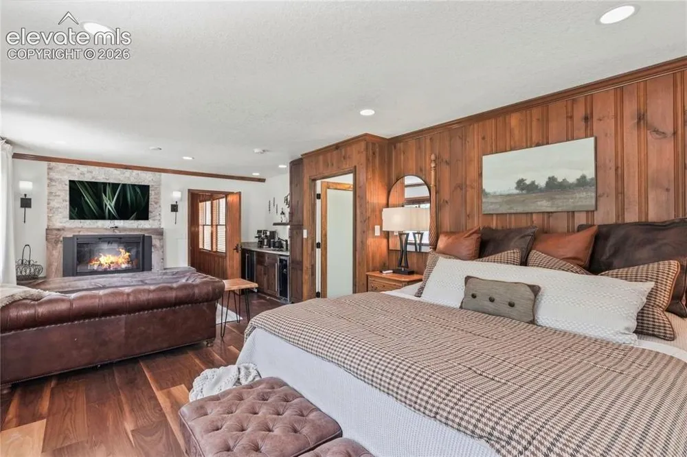 8825 Chipita Park Road Cascade, CO 80809