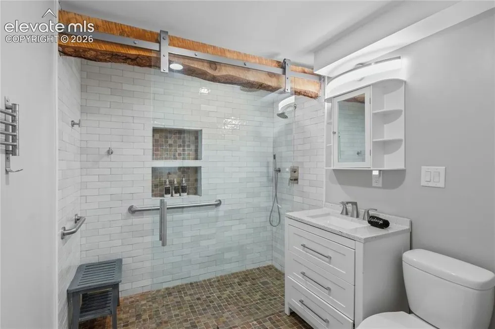 8825 Chipita Park Road Cascade, CO 80809