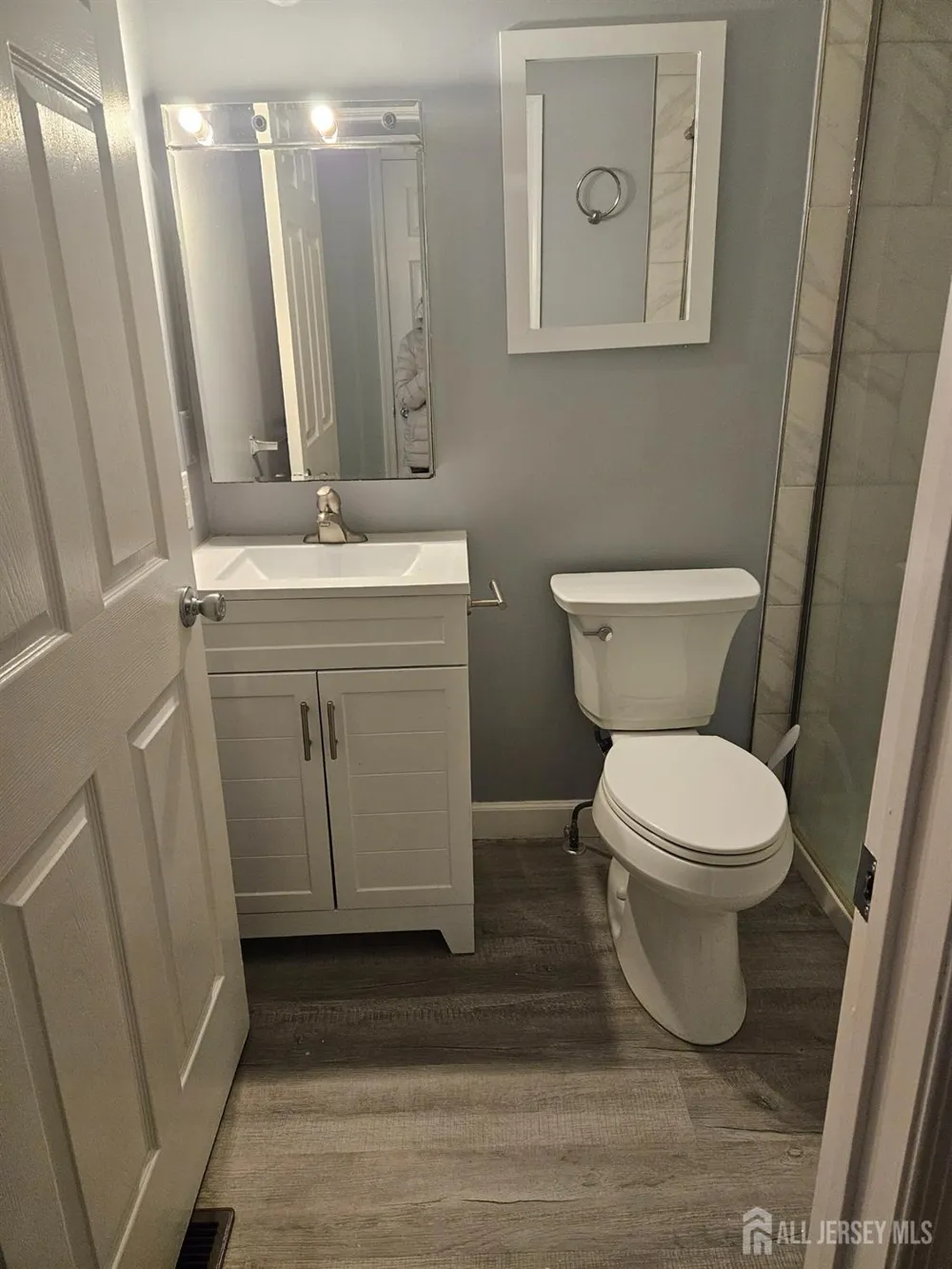 316 VENTNOR COURT Piscataway, NJ 08854