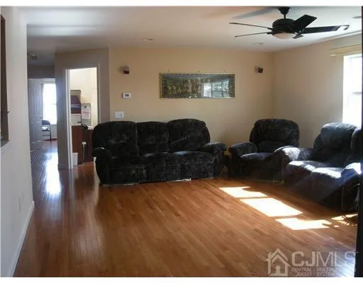 316 VENTNOR COURT Piscataway, NJ 08854