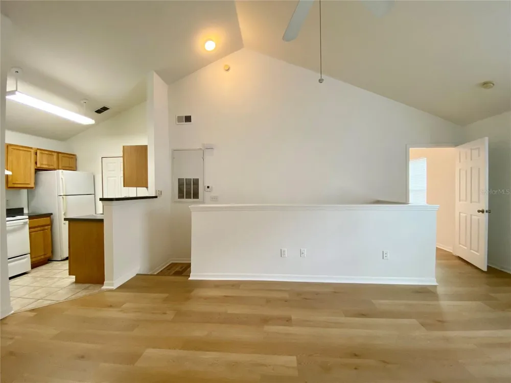 3364 WESTCHESTER SQUARE BOULEVARD #205 Orlando, FL 32835