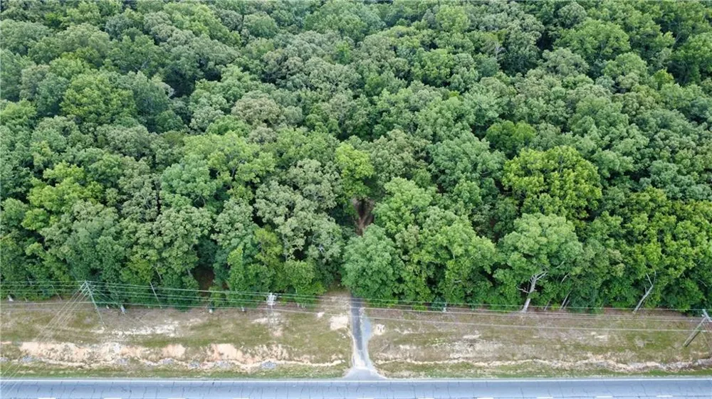 768 Knox Bridge Highway White, GA 30184