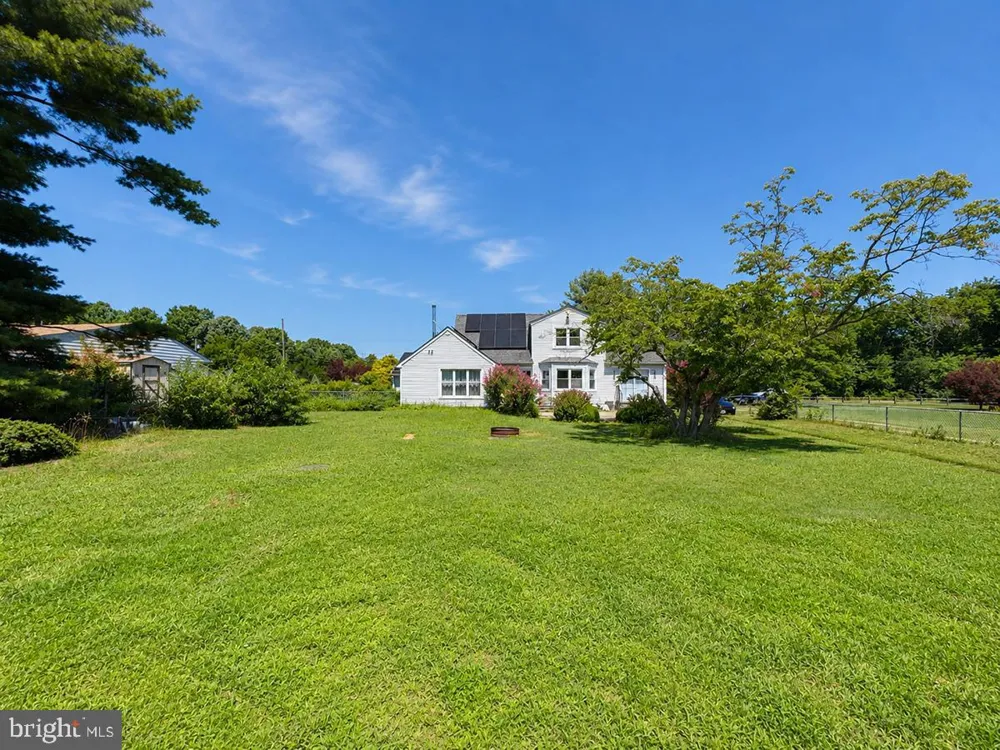 1921 PITMAN DOWNER ROAD Williamstown, NJ 08094