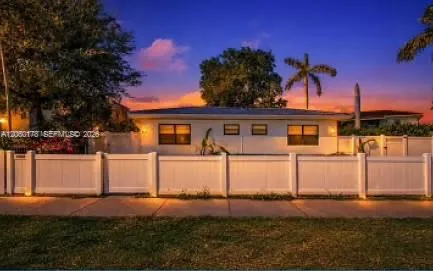 715 NE 92nd St #1 Miami Shores, FL 33138