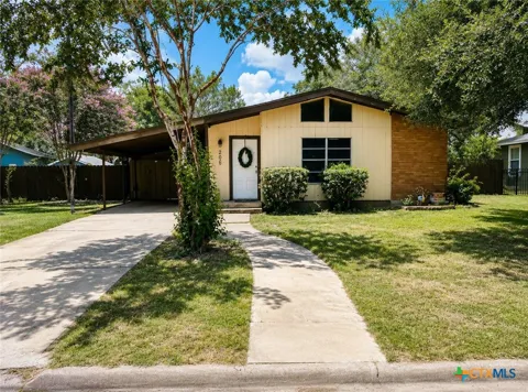 206 Bohman Street