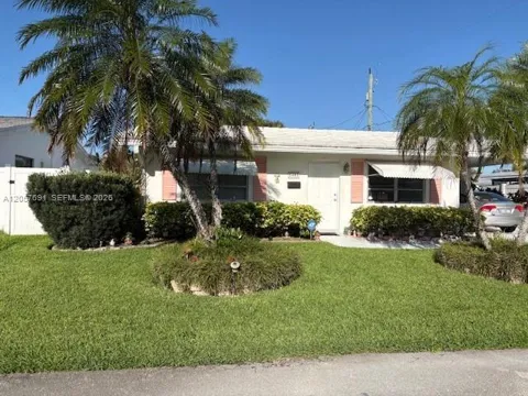 5405 NW 23rd Ter