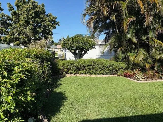 5405 NW 23rd Ter Tamarac, FL 33309