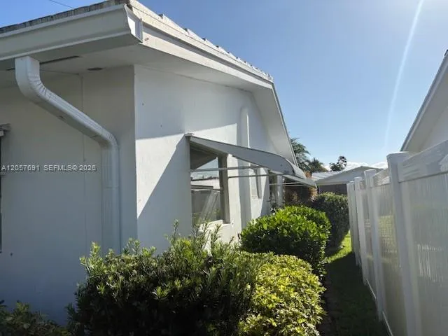 5405 NW 23rd Ter Tamarac, FL 33309