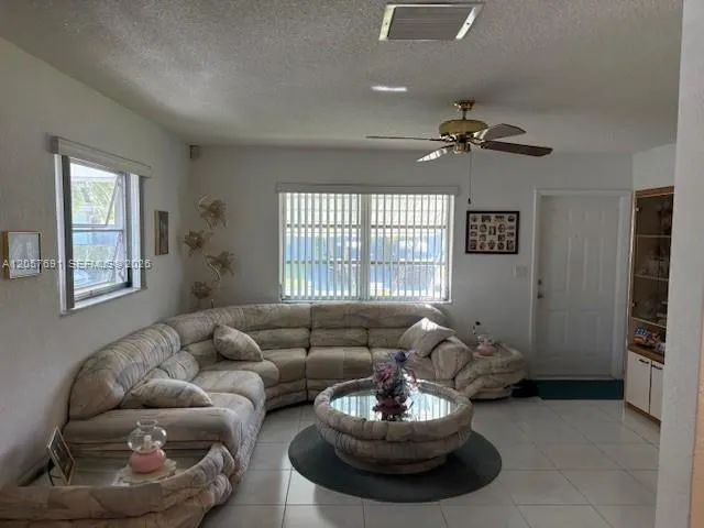 5405 NW 23rd Ter Tamarac, FL 33309