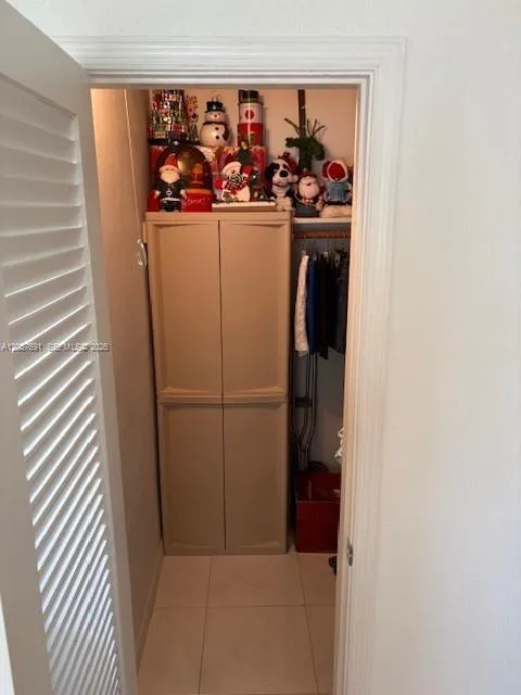 5405 NW 23rd Ter Tamarac, FL 33309
