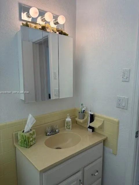 5405 NW 23rd Ter Tamarac, FL 33309