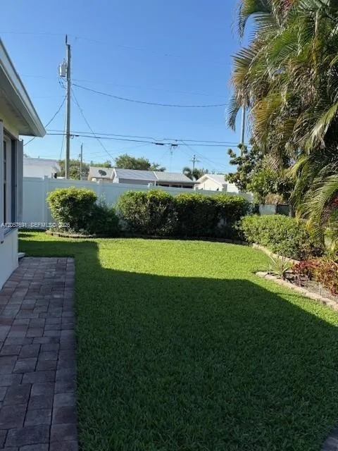 5405 NW 23rd Ter Tamarac, FL 33309