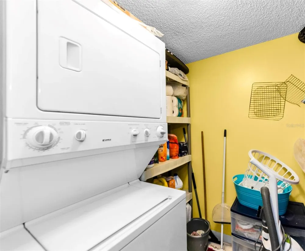 2575 PINE RIDGE WAY S #E1 Palm Harbor, FL 34684