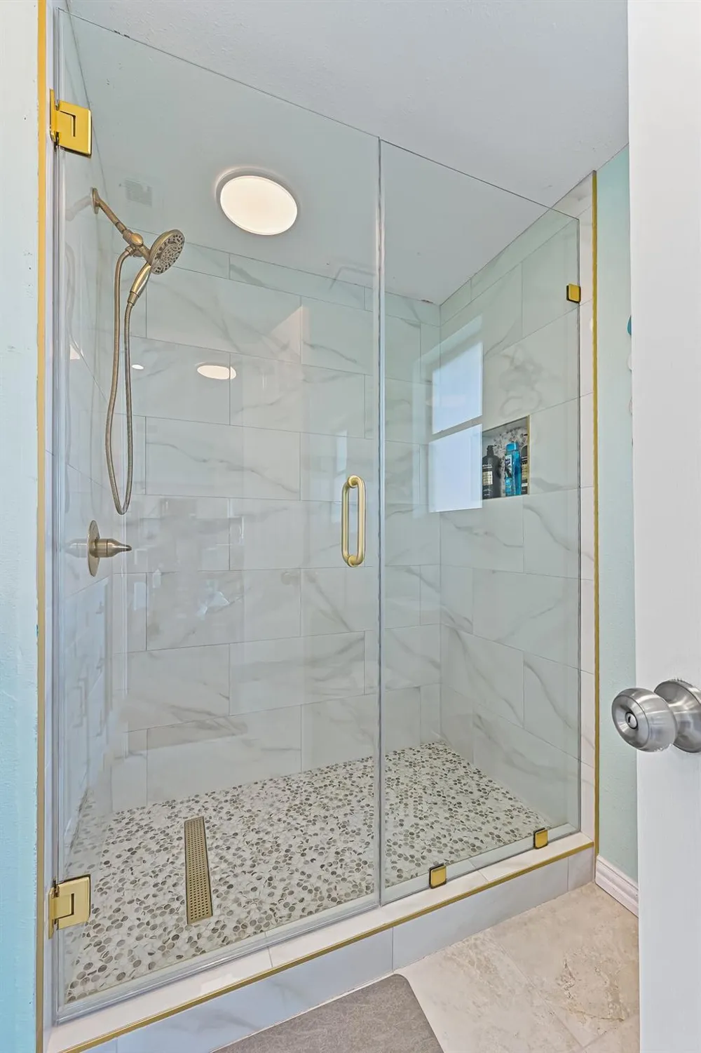 3822 Concho Key Galveston, TX 77554