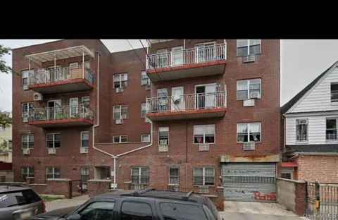 10815 37th Drive #4B