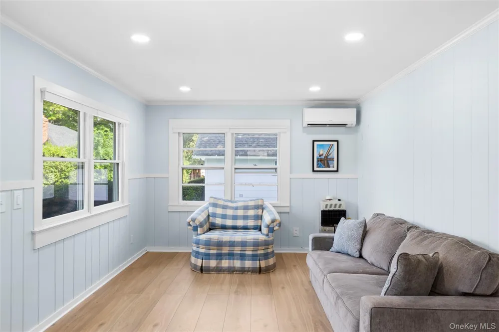 18 Smith Lane Jamesport, NY 11947