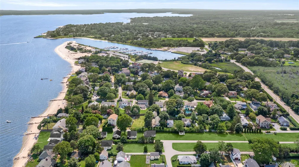 18 Smith Lane Jamesport, NY 11947