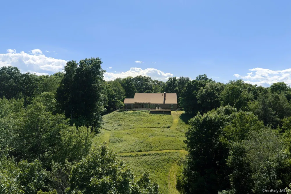 572 Hicks Hill Road Stanfordville, NY 12581