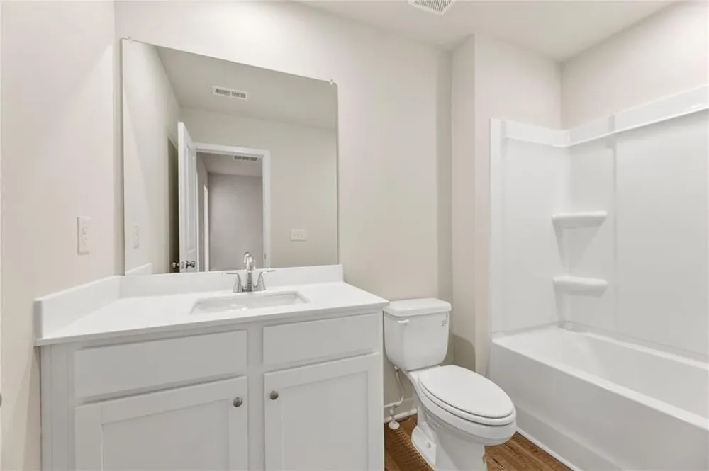 7501 Clover Lane #124 Flowery Branch, GA 30542