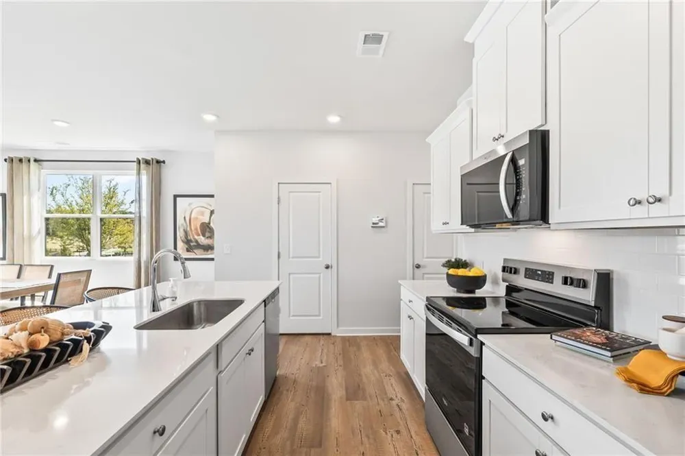7501 Clover Lane #124 Flowery Branch, GA 30542