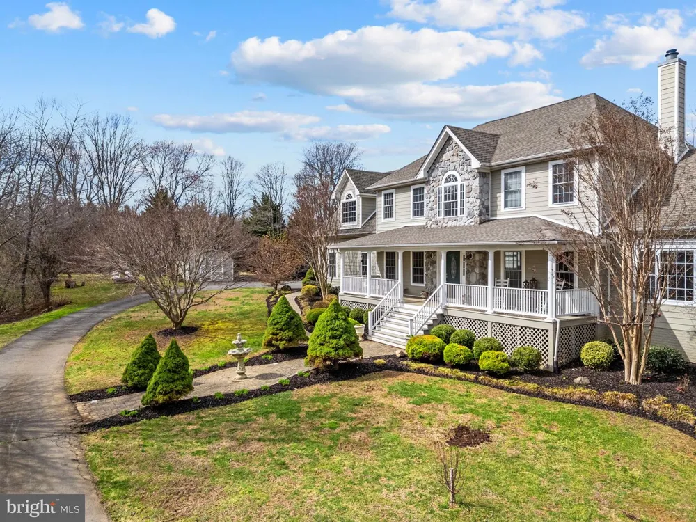 9491 WALSINGHAM LANE Marshall, VA 20115