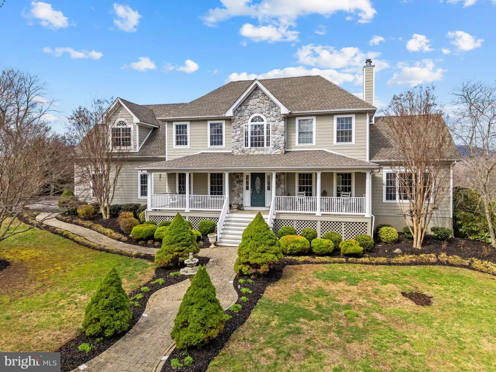 9491 WALSINGHAM LANE Marshall, VA 20115