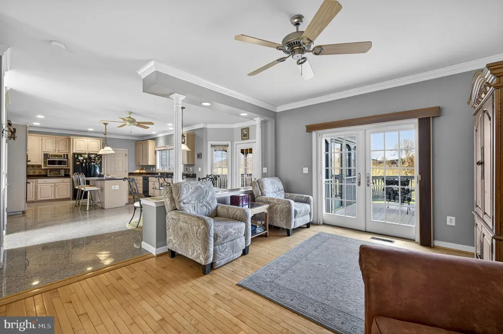 9491 WALSINGHAM LANE Marshall, VA 20115