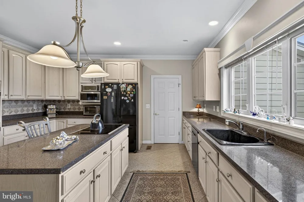 9491 WALSINGHAM LANE Marshall, VA 20115